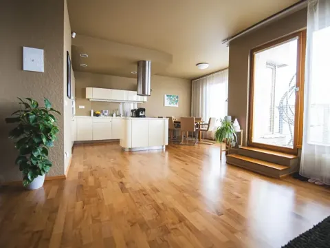 Pronájem bytu 3+kk, Praha - Jinonice, Brzorádových, 100 m2