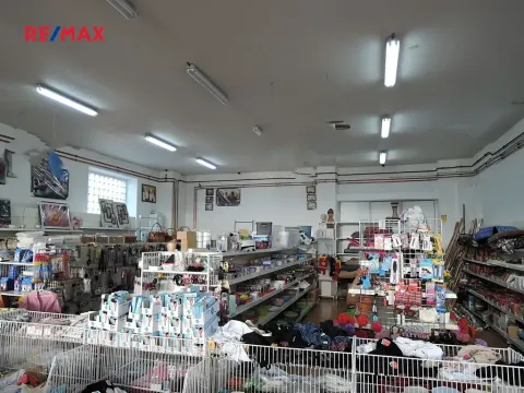 Pronájem obchodního prostoru, Hostivice, Čsl. armády, 420 m2