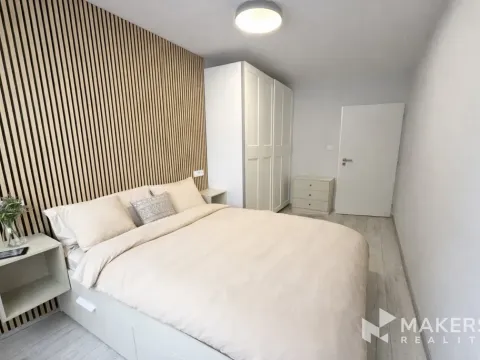 Pronájem bytu 2+kk, Praha - Prosek, Litoměřická, 43 m2