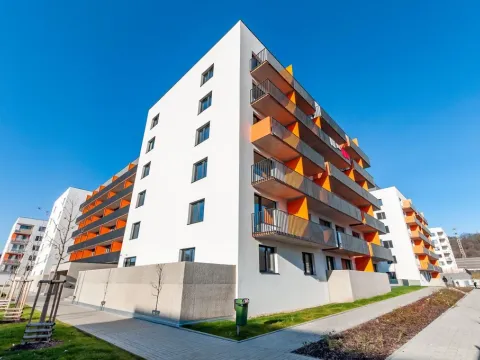 Pronájem bytu 2+kk, Praha - Vysočany, 55 m2