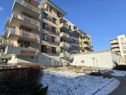 Pronájem bytu 2+kk, Praha, Bermanova, 45 m2