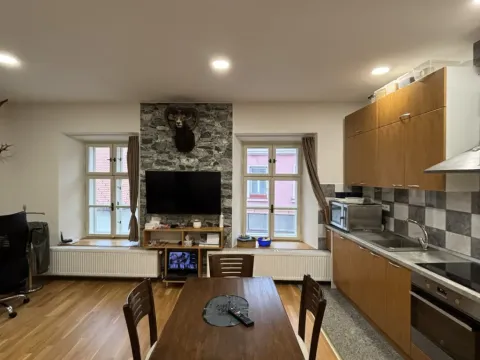 Pronájem bytu 2+kk, 40 m2