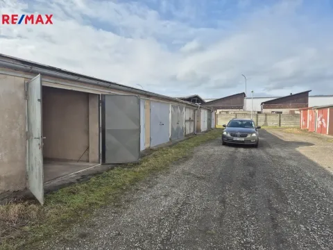 Prodej garáže, Hradec Králové, 16 m2