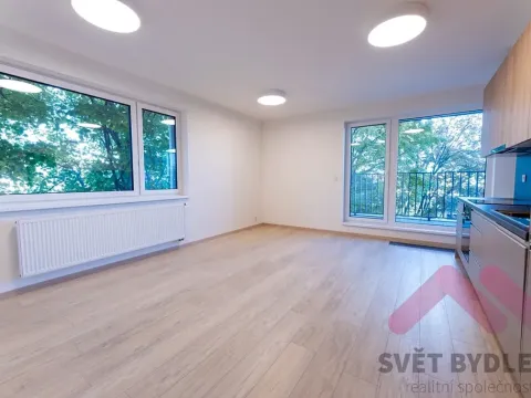 Pronájem bytu 2+kk, Praha - Řepy, Laudova, 62 m2