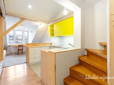 Pronájem bytu 2+1, Praha - Vršovice, 28. pluku, 54 m2