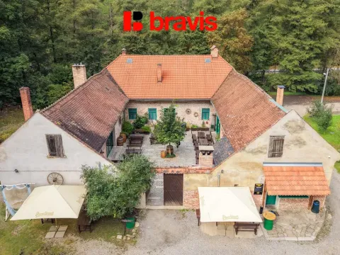 Prodej restaurace, Brno - Bystrc, Rakovecká, 500 m2