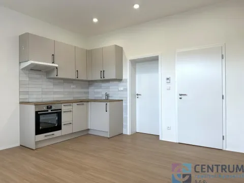 Pronájem bytu 2+kk, Jablonec nad Nisou, U Jeslí, 40 m2