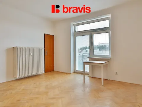 Pronájem bytu 1+kk, Brno, Kounicova, 32 m2