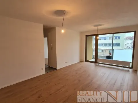 Pronájem bytu 2+kk, Plzeň, Zahradní, 51 m2