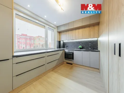 Prodej bytu 2+1, Karlovy Vary - Rybáře, Konečná, 55 m2