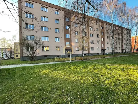 Pronájem bytu 2+1, Karviná, Čajkovského, 55 m2