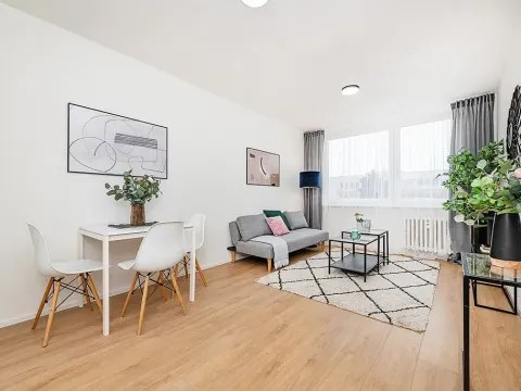 Prodej bytu 2+kk, Praha - Modřany, Daškova, 44 m2