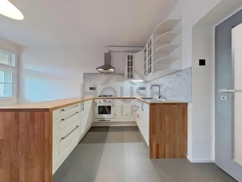 Prodej bytu 2+1, Praha - Libeň, 81 m2