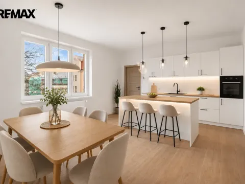 Prodej bytu 3+1, Liberec - Liberec II-Nové Město, Dobrovského, 88 m2