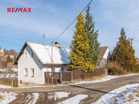 Prodej rodinného domu, Oselce, 168 m2