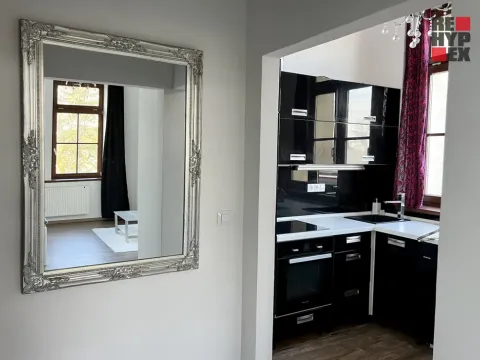 Pronájem bytu 1+1, Opatovice nad Labem, Neplachova, 40 m2