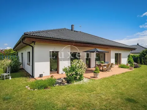 Prodej rodinného domu, Trnová, 229 m2