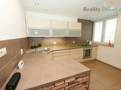 Pronájem bytu 2+kk, Opava, Masařská, 52 m2