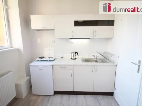 Pronájem bytu 1+kk, Praha - Smíchov, Ke Koulce, 25 m2