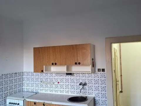 Pronájem bytu 1+1, Praha - Dejvice, Zemědělská, 42 m2