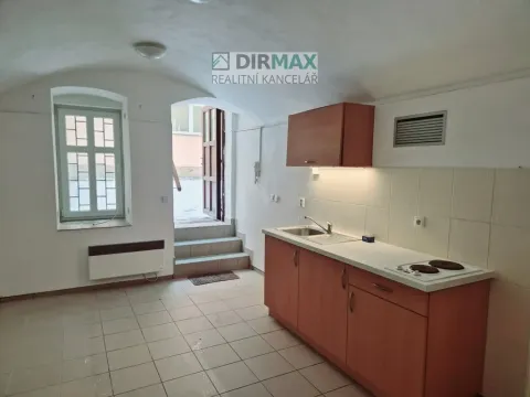 Pronájem skladu, Plzeň, Havlíčkova, 54 m2