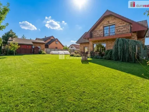 Prodej rodinného domu, Úvaly, 215 m2