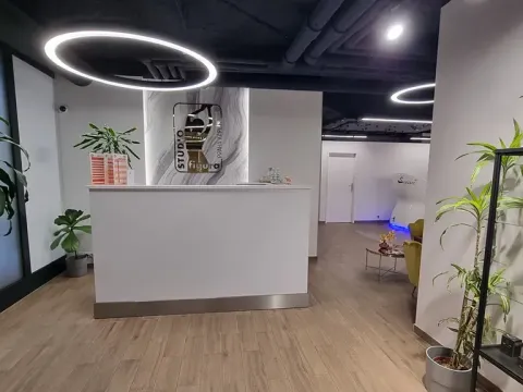 Prodej obchodního prostoru, Praha, 165 m2