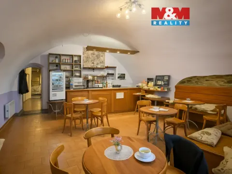 Prodej restaurace, Jílové u Prahy, Masarykovo náměstí, 68 m2