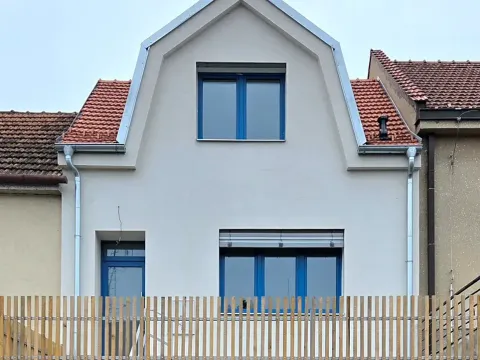 Prodej rodinného domu, Šlapanice, 123 m2