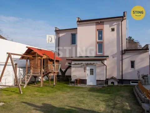 Prodej rodinného domu, Neratovice, V Pískách, 240 m2