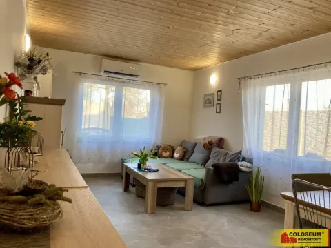 Prodej rodinného domu, Suchohrdly, 80 m2