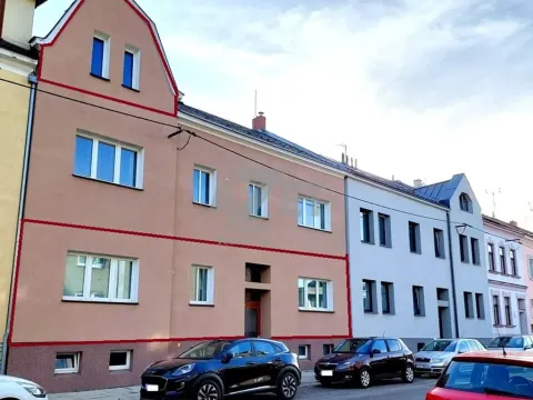 Prodej bytu 3+1, Krnov - Pod Bezručovým vrchem, Březinova, 177 m2