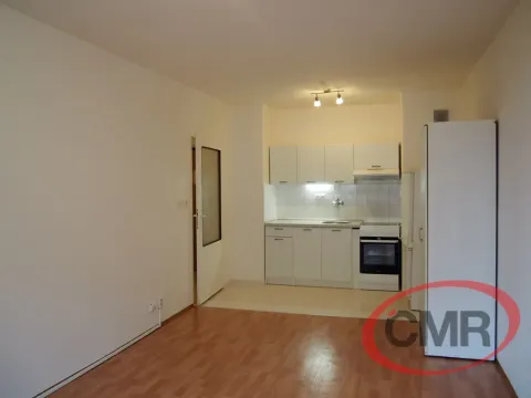 Pronájem bytu 2+kk, Praha, Ke Strašnické, 40 m2