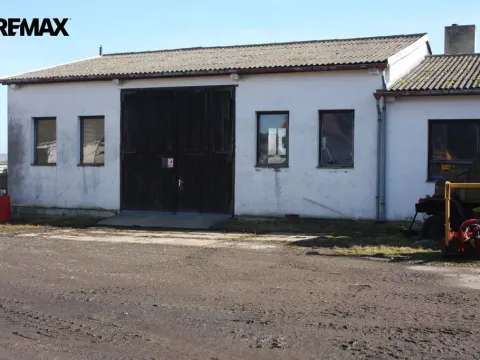Pronájem komerční nemovitosti, Oslov, 430 m2
