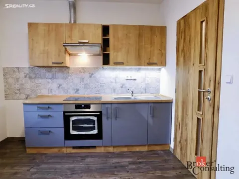 Pronájem bytu 1+1, Kyjov, 29 m2