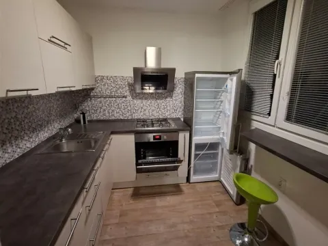 Pronájem bytu 2+kk, Kolín - Kolín II, Družstevní, 45 m2