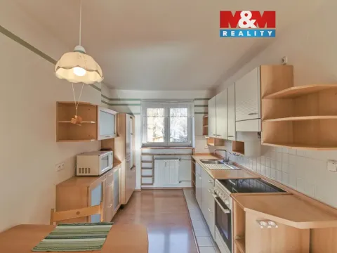 Prodej bytu 2+1, Rožnov pod Radhoštěm, 1. máje, 62 m2