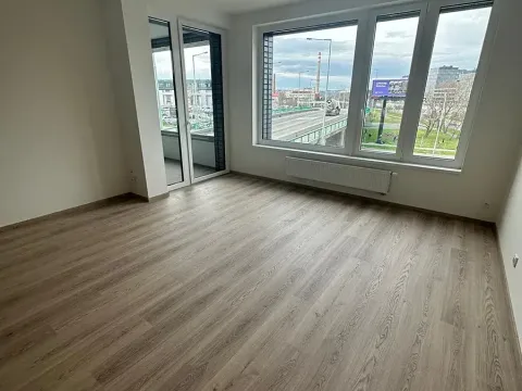 Pronájem bytu 2+kk, Praha - Holešovice, U Pergamenky, 54 m2