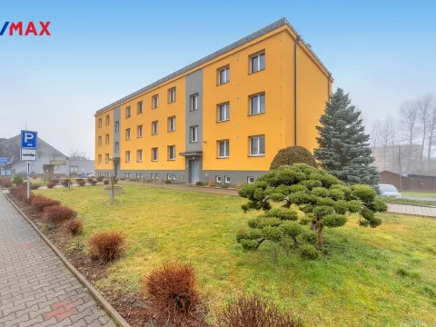 Prodej bytu 3+1, Ostroměř, T. G. Masaryka, 68 m2