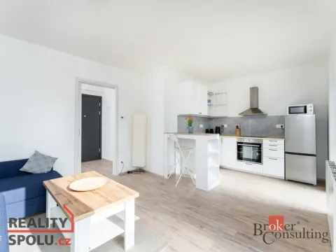 Pronájem bytu 1+kk, Hořovice, Pšeničná, 31 m2