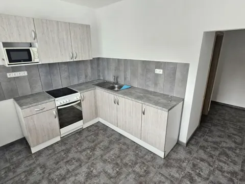 Pronájem bytu 2+1, Příbram - Příbram VII, Politických vězňů, 58 m2