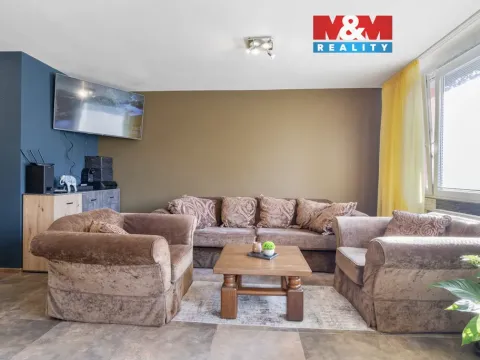 Prodej bytu 3+kk, Průhonice, Na Sídlišti III, 67 m2