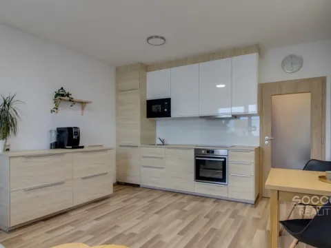 Prodej bytu 2+kk, Praha - Uhříněves, Oty Bubeníčka, 52 m2