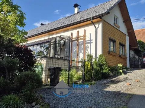 Prodej rodinného domu, Javorník, 195 m2