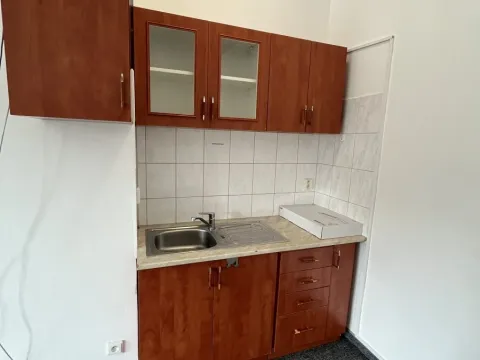 Pronájem bytu 1+kk, Prostějov, Olomoucká, 28 m2