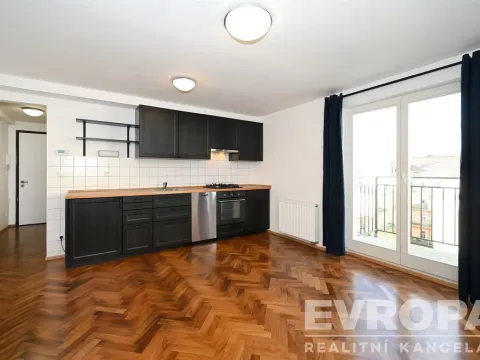 Prodej bytu 2+kk, Praha - Vinohrady, Máchova, 52 m2