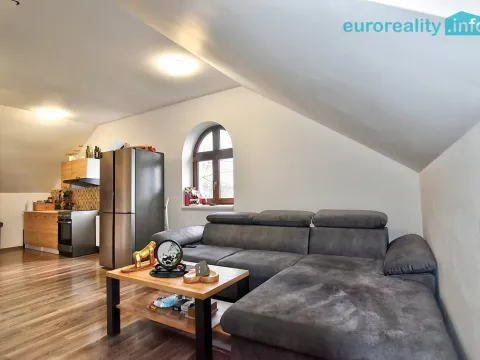 Pronájem bytu 2+1, Kosmonosy, 51 m2