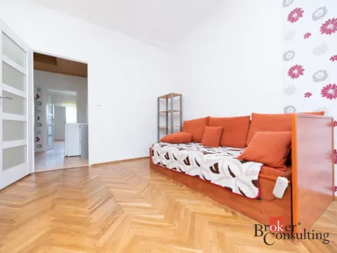 Prodej bytu 1+1, Praha - Vinohrady, Moravská, 52 m2