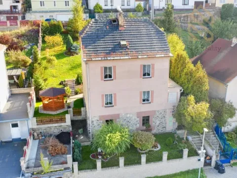 Prodej bytu 4+1, Ústí nad Labem - Ústí nad Labem-centrum, Hostovická, 240 m2