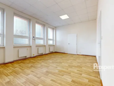 Pronájem kanceláře, Ústí nad Labem - Ústí nad Labem-centrum, Bělehradská, 34 m2